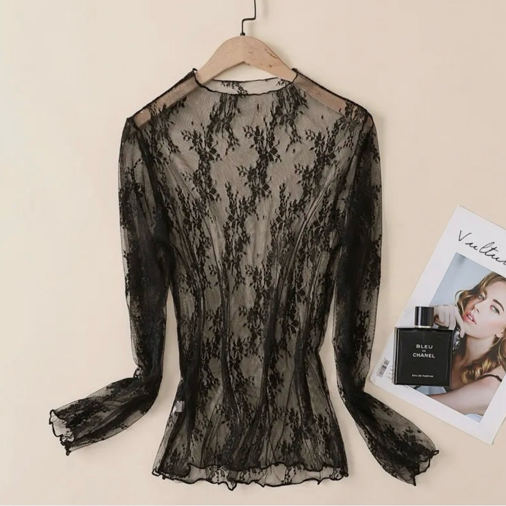 Lace Mesh Layering Top in Black